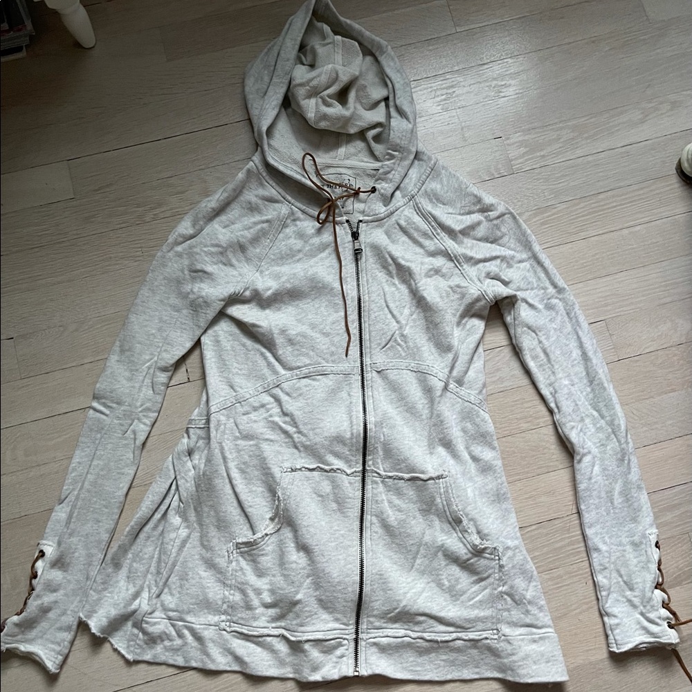 NWOT❗️Free People Grey Zip Up